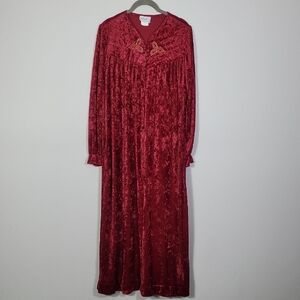 Vintage Women Velvet Robe MuuMuu Size S House Dress Red Pockets Zip Maxi Long